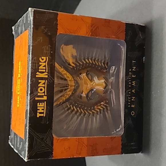 🦁 Disney The Lion King Broadway Musical Special Edition Simba Mask Ornam - Picture 4 of 7